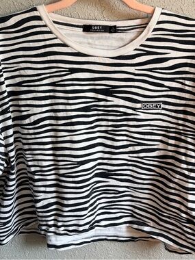 Obey Zebra Print Cropped T Shirt 100% Cotton Streetwear Size L